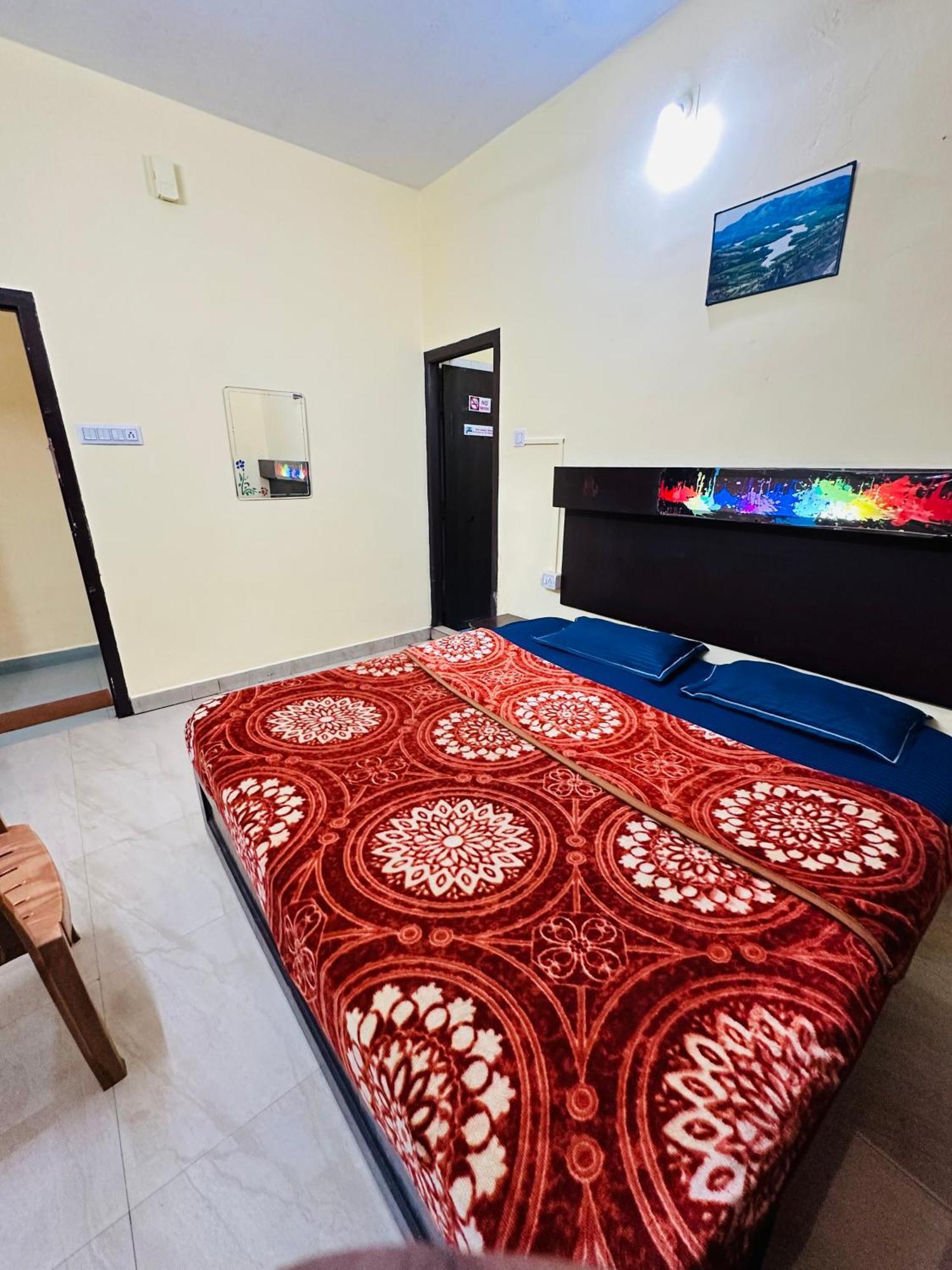G Mount Budget Stay Munnar Exterior foto