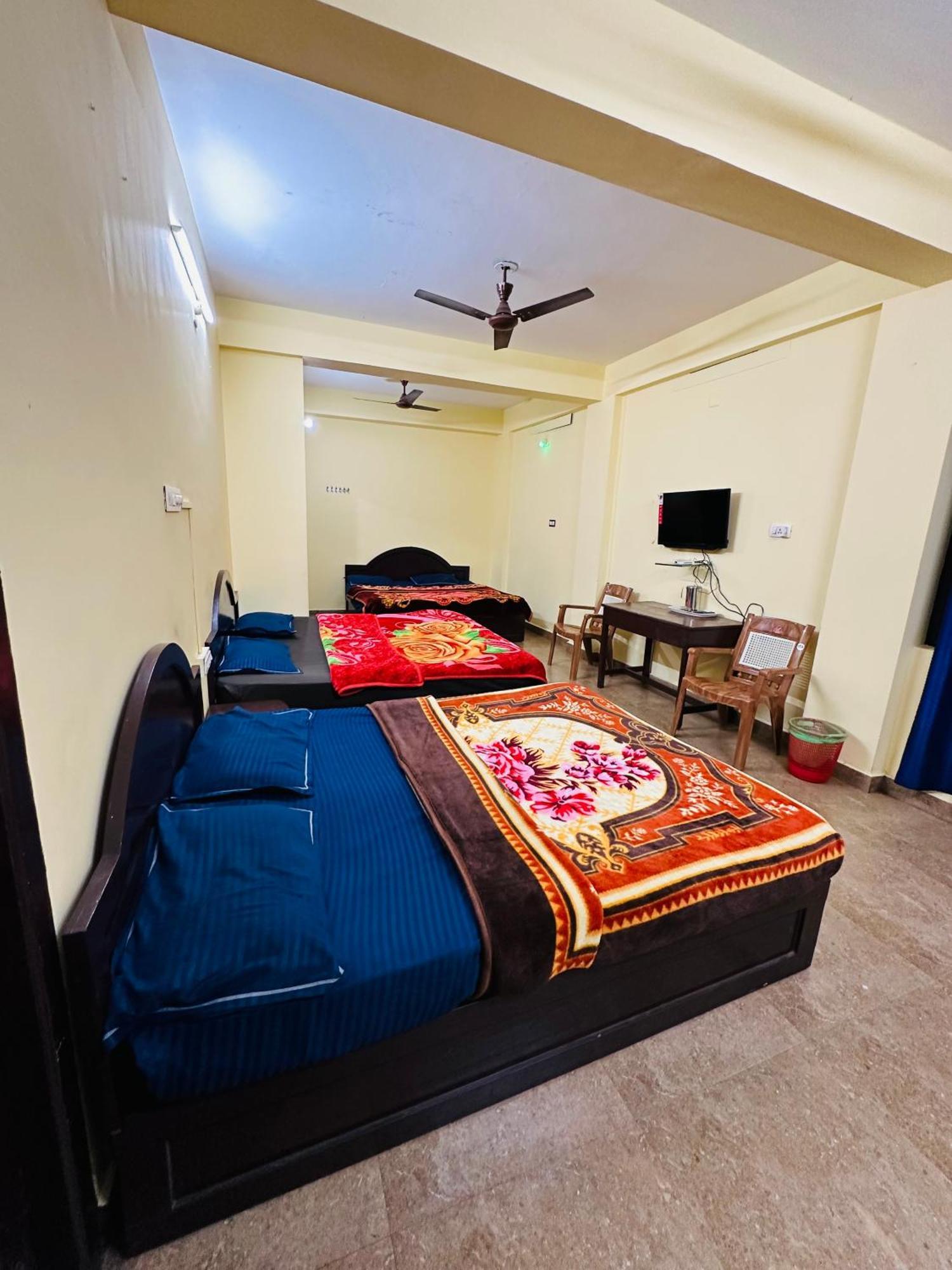 G Mount Budget Stay Munnar Exterior foto